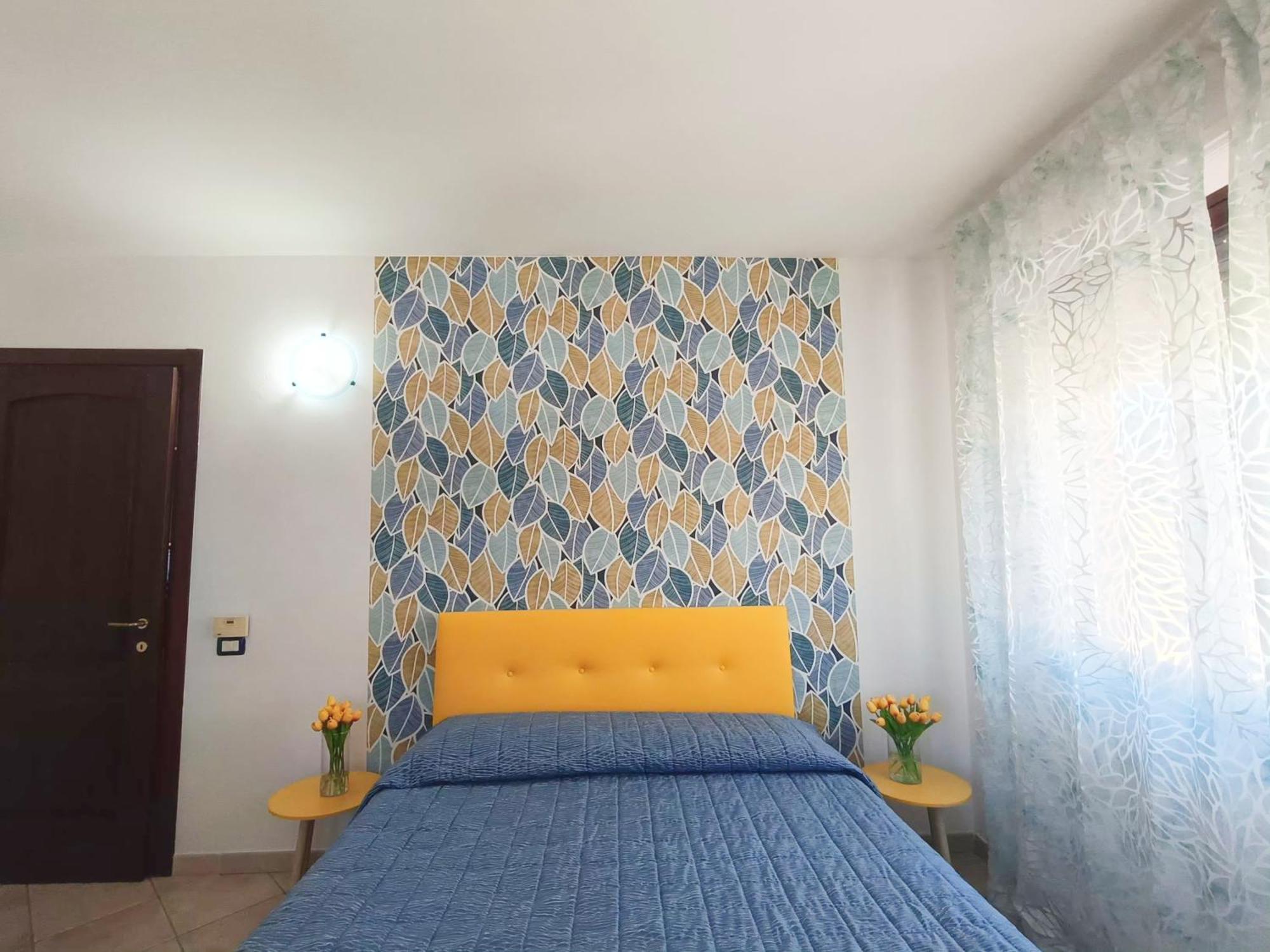 Affittacamere Center Room Tortoli Bagian luar foto
