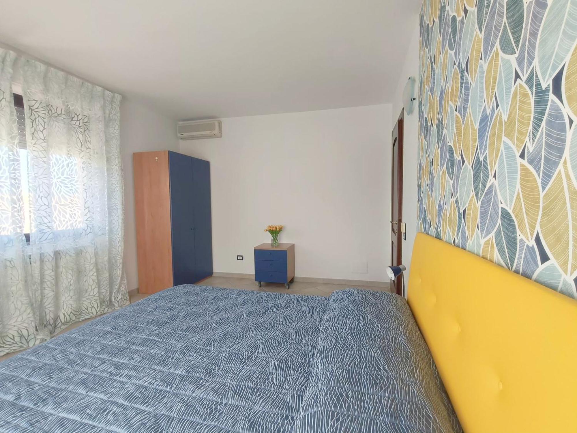 Affittacamere Center Room Tortoli Bagian luar foto